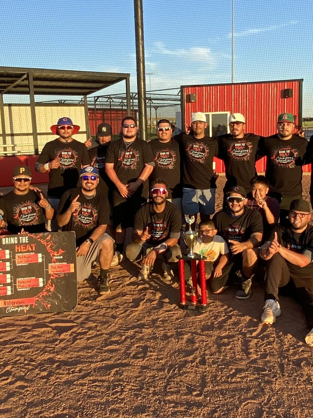 Men softball team picture
